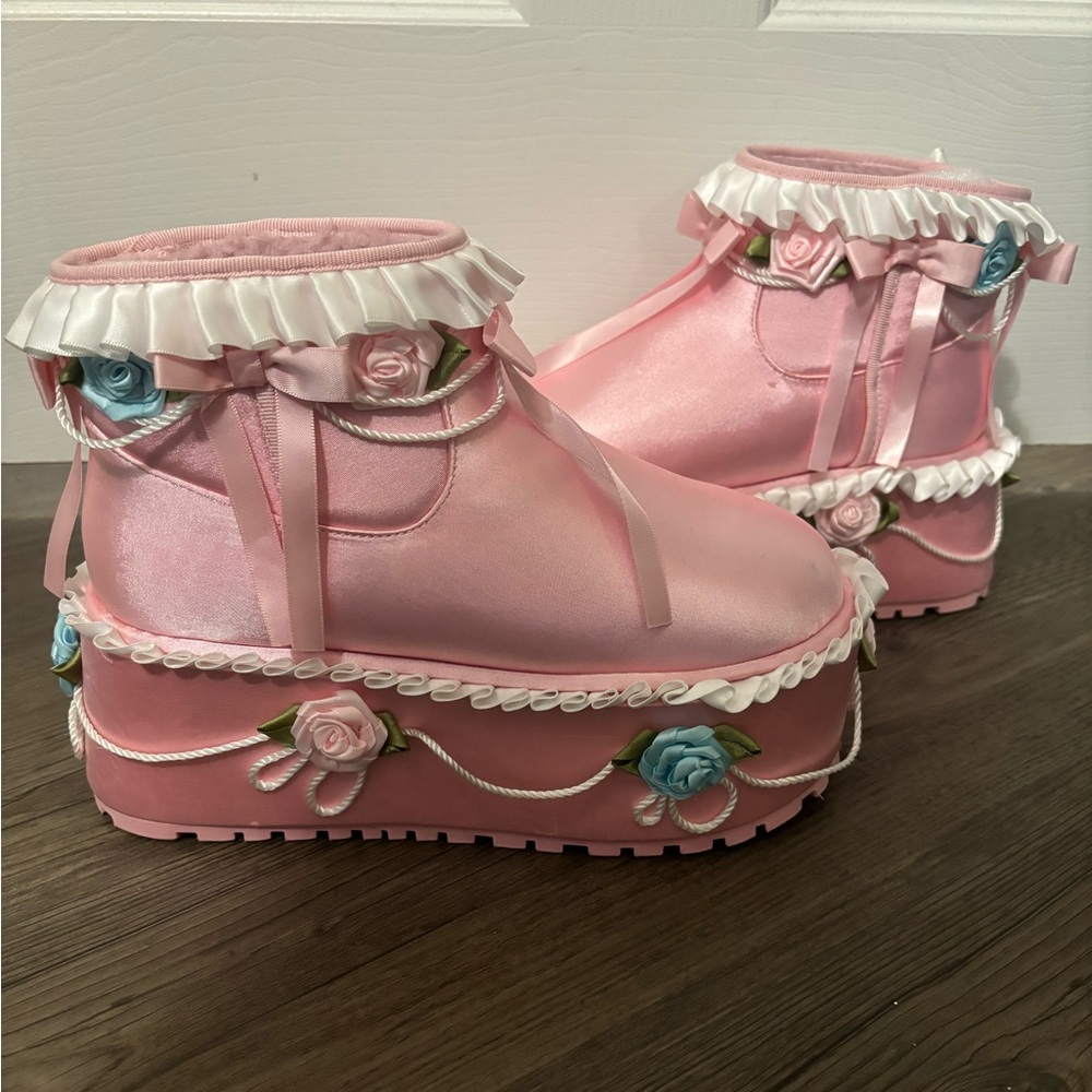 Dolls Kill / Sugar Thrillz Just Desserts Ankle Boots - Picture 2 of 13
